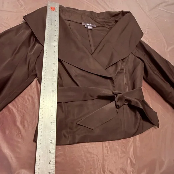 Per Se by Carlisle Chocolate Brown 100% Silk Wrap Blouse Size 10/Medium - Picture 7 of 12